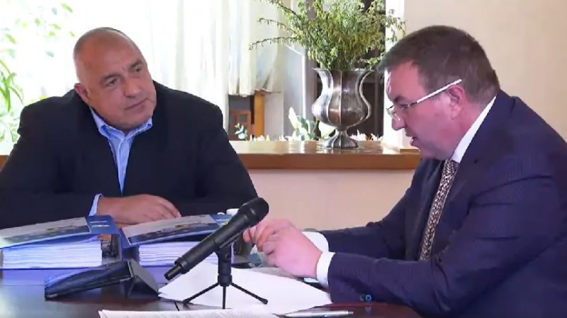 Проф. Ангелов обяви пред Борисов, че днес издава ключова К-19 заповед ВИДЕО