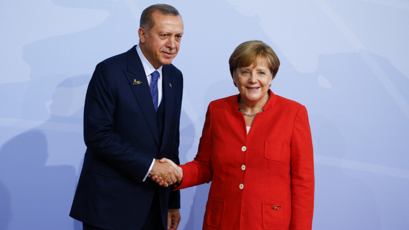 Ердоган разговаря с Меркел, ето какво си казаха 