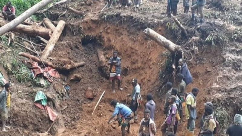 Трагедия с много загинали при свлачище в златната мина "Татакуро"