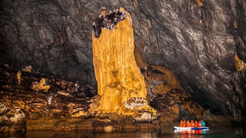 Подземната река Принцеса – новото чудо на природата, което ще ви плени завинаги