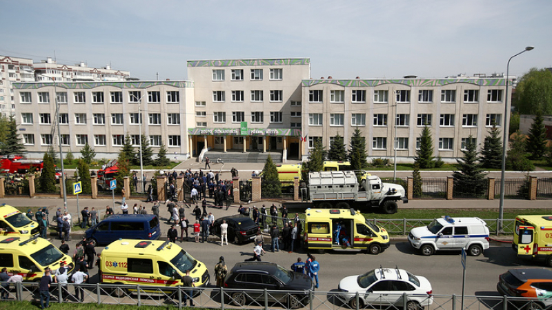 Трагедията е огромна! Шест деца берат душа след терора в Казан