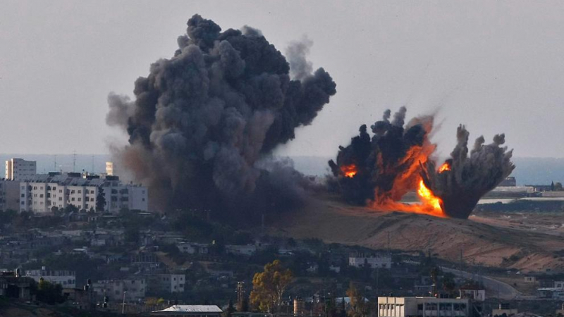 Израел започна атака в сектора Газа