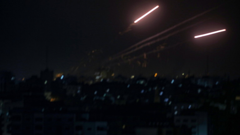 Над 100 ракети са изстреляни срещу Ашдод и Ашкелон в Израел