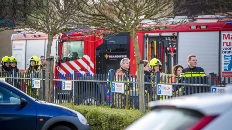 Нападение с нож в Амстердам уби човек и рани десетки