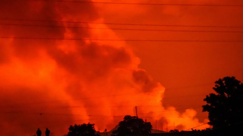 Адът на земята: Десетки гинат, стотици чезнат след изригването на Нирагонго СНИМКИ