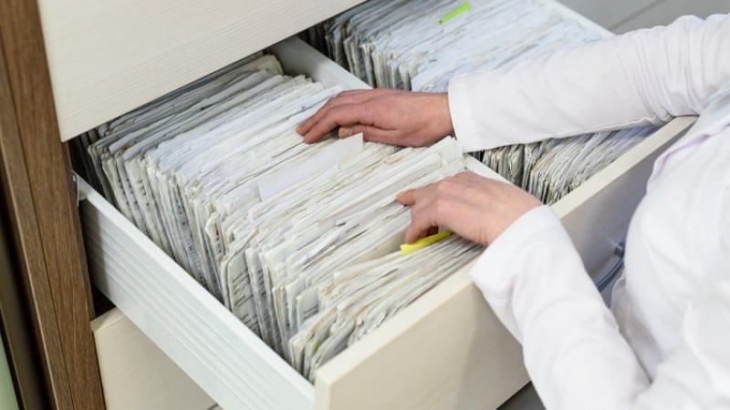 Консултация: Колко време се  съхранява медицинската документация?