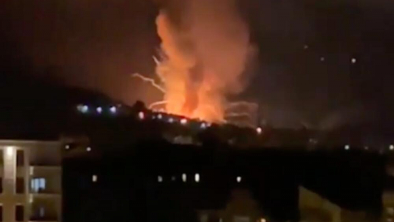 Мощни експлозии в Чачак! Страшно е, ето какво се е случило ВИДЕО