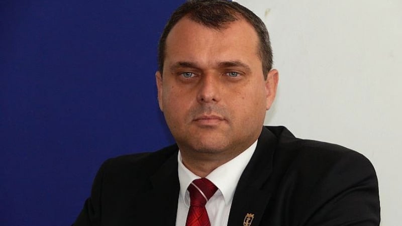Искрен Веселинов: Според Конституцията България е еднонационална държава