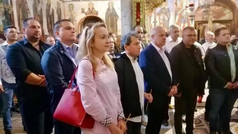Тошко Йорданов запали свещ в Бачковския манастир и посочи приоритетите на ИТН 