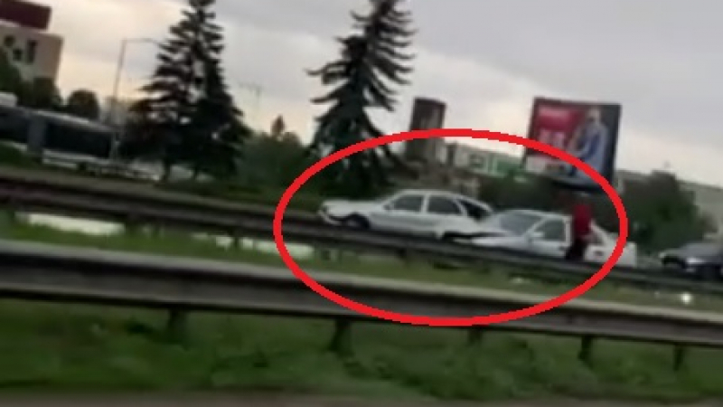 Първо в БЛИЦ: Нещо страшно се случва на "Цариградско шосе" в София ВИДЕО