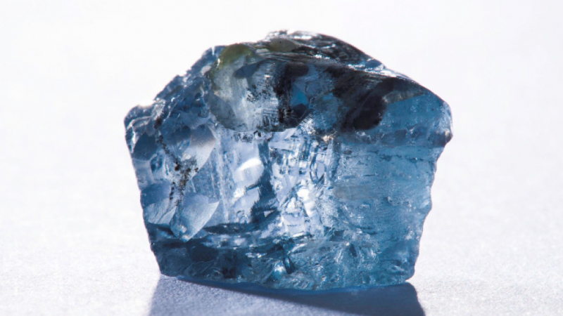 Откриха третия по големина необработен диамант в света