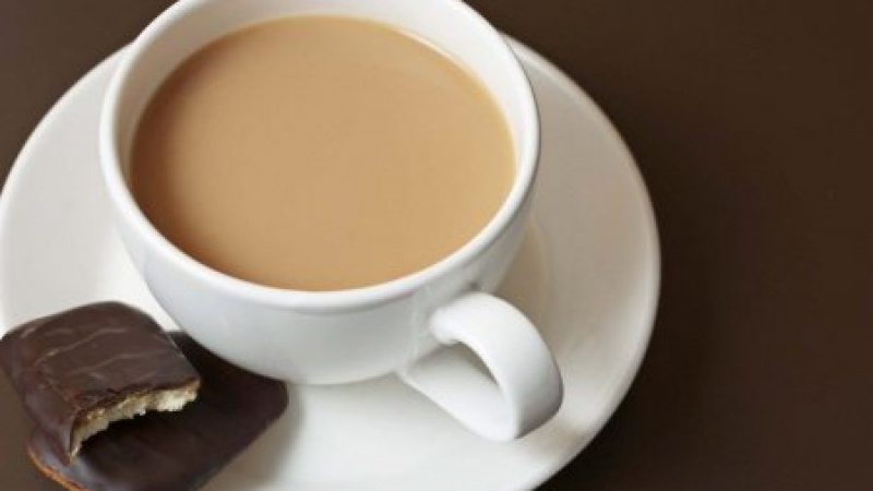 Може ли кафето и чаят с мляко да причинят рак 
