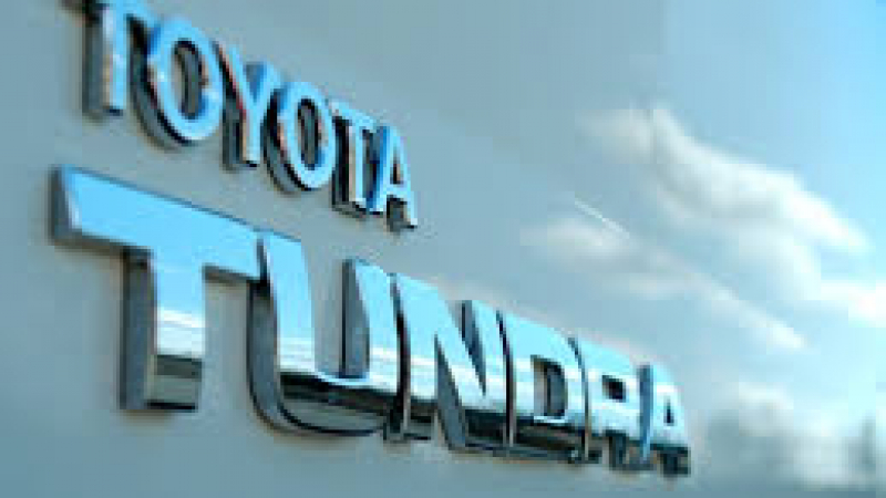 Toyota разкри напълно новия пикап Tundra СНИМКИ