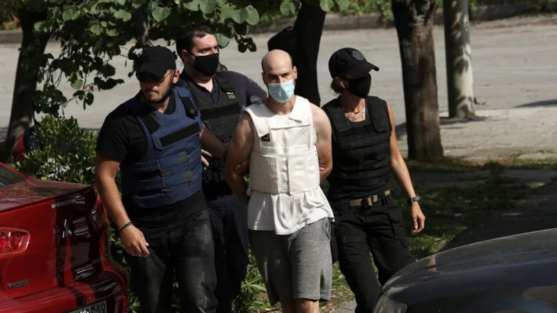 Серийният изнасилвач от България, потресъл Гърция със зверствата си, превъртя в ареста и... 