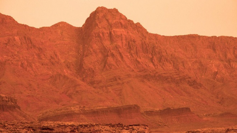 Сензационно ВИДЕО от Марс: В кратер откриха тайна...