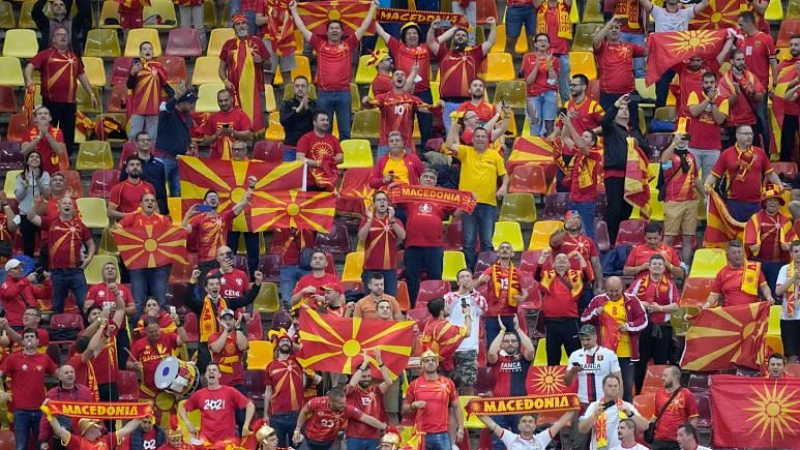 Проф. Овчаров: Ало, Северна Македония, да не стане като с футбола?!