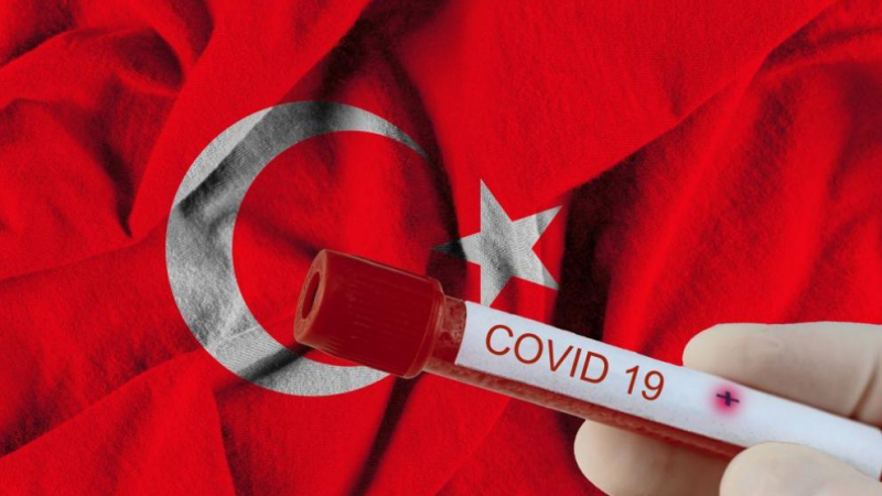 Турция се връща към нормалния живот, падат редица мерки 