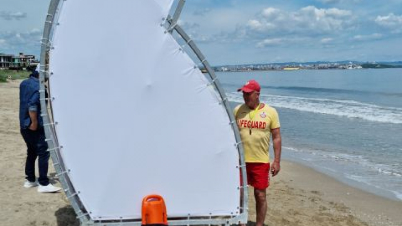 Мистерия обви смъртта на турист на плажа в "Крайморие"