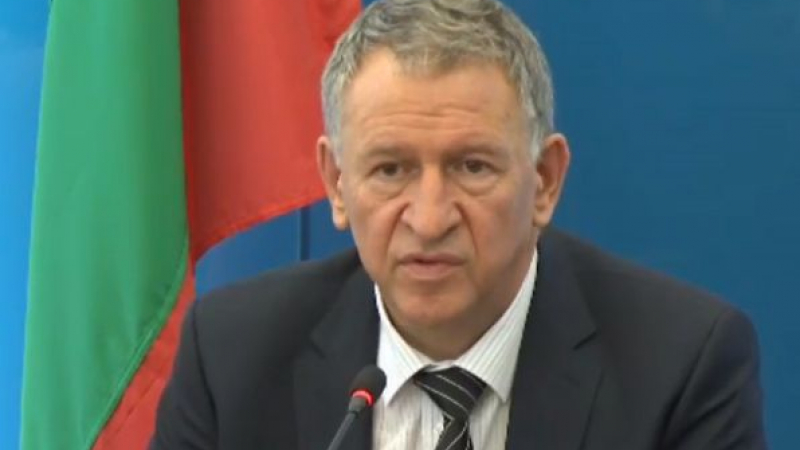 Министър Кацаров каза какво ще се случи у нас при нова К-19 вълна ВИДЕО