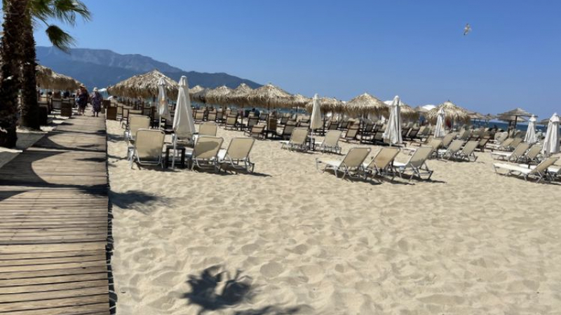 Такова чудо по гръцките плажове не се е случвало с години СНИМКИ 