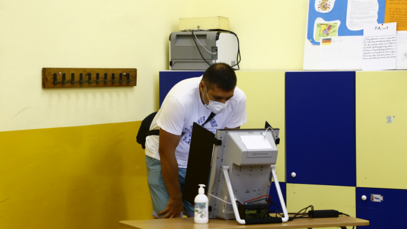Изборен куриоз с нередност в гласуването в Сливен