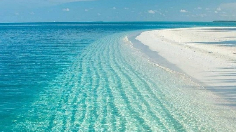 Забравете за Малдивите! Тези 5 руски плажа са също толкова луксозни, но много по-евтини СНИМКИ
