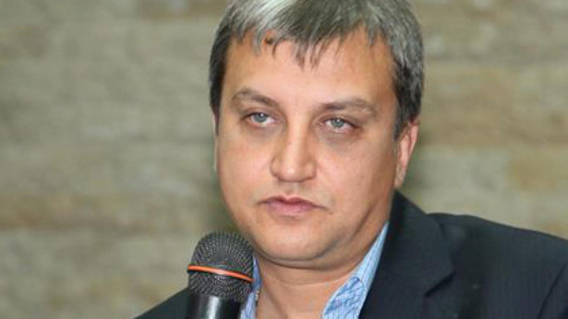 Кметът на Слави нагърби съден по делото "Чората" с парите на Благоевград
