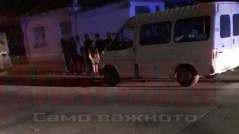 Мащабна акция в Бургаско! Издирват опасни бандити с бял микробус и рено