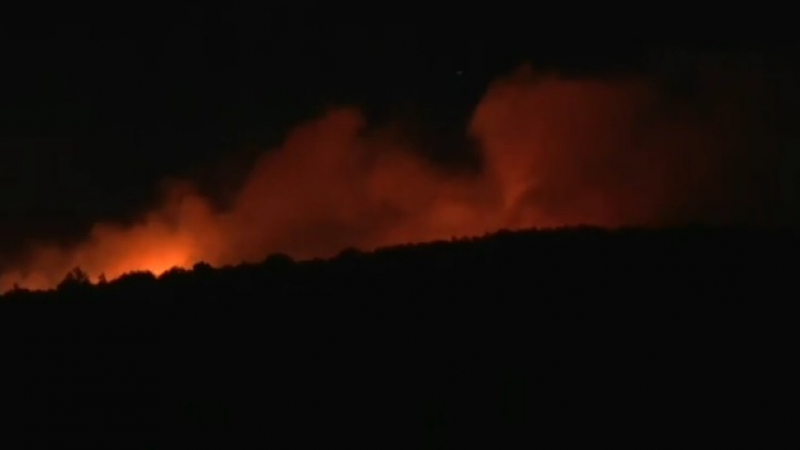 Голям пожар вилнее близо до Свиленград ВИДЕО
