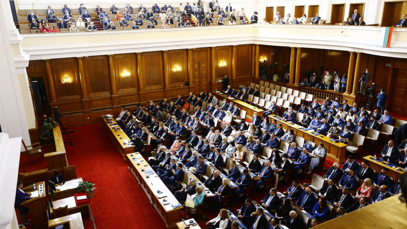 Броени дни остават преди новите депутати да прекрачат прага на Народното събрание