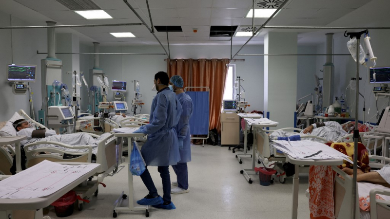 В Израел е ад: Болниците се пръскат от тежко болни с К-19