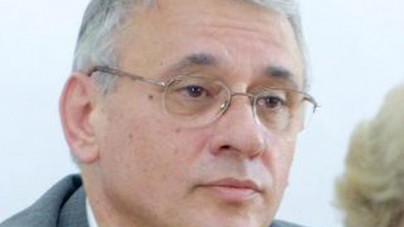 Спряган за здравен министър на ИТН уволнен от Деси Атанасова