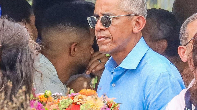 Барак Обама отпразнува 60-годишен юбилей с тридневен купон СНИМКИ