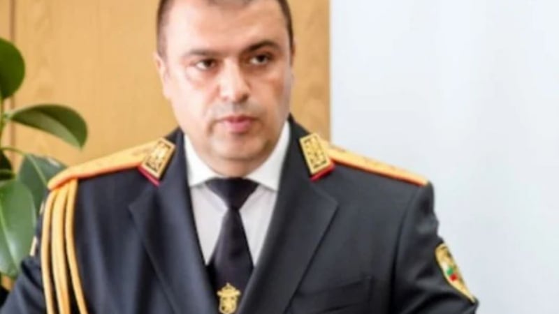 Тормоз и унижение: Рашков излъгал и уволнил дисциплинарно шефа на полицията в Пловдив