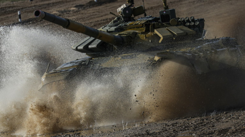Полски генерал: Русия има по-добри танкове