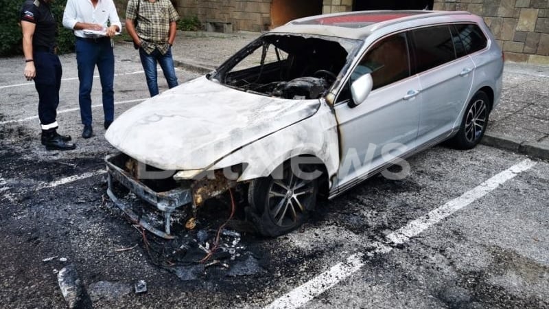 Мистерия около запалена кола във Видин ВИДЕО