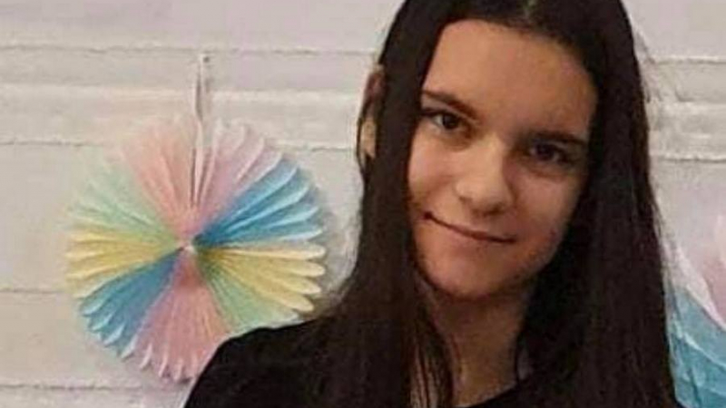 Последни новини за 14-г. Ани, изчезнала мистериозно в Слънчев бряг 