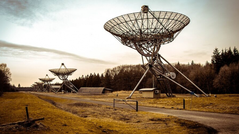 Мистериозен радиосигнал от Космоса, озадачи астрономите