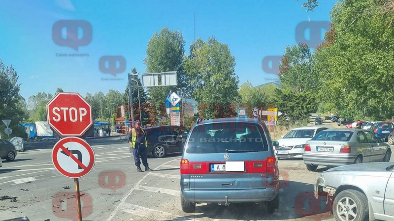 Пиян водач с Мерцедес спретна зрелище в Бургас