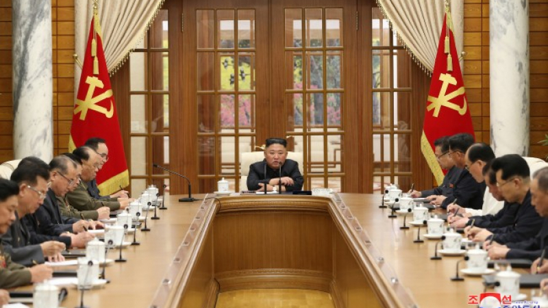  Ким Чен Ун заговори за велика борба на живот и смърт на Северна Корея 