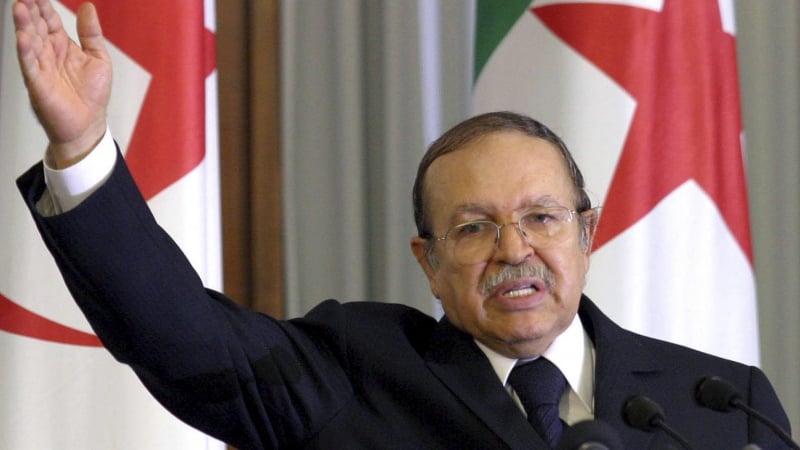 Почина бившият алжирски президент