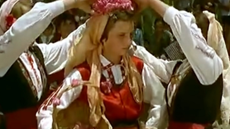 Уникално британско ВИДЕО от 1965 г. за България „скри шапката“ на цял свят
