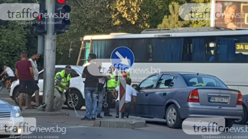 Неприятен инцидент с пешеходец в Пловдив СНИМКИ