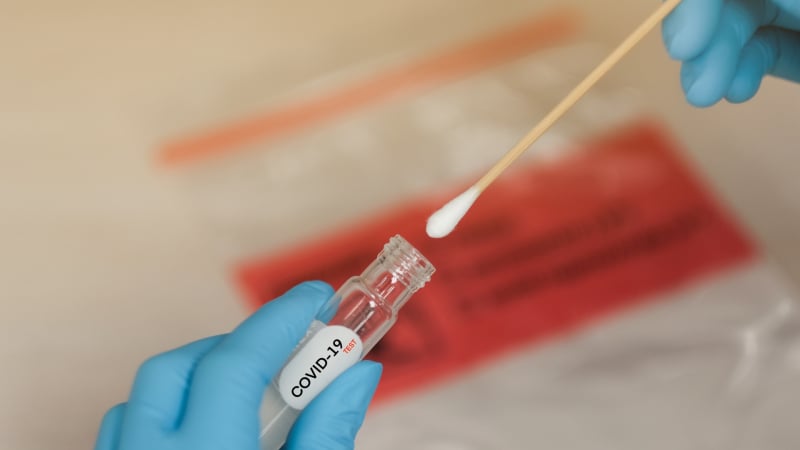 Голяма страна от ЕС отменя PCR теста за пристигащи 