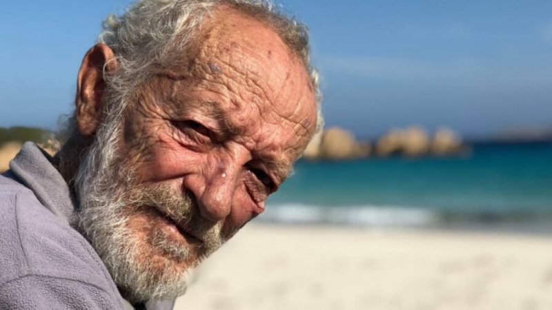 Италианският „Робинзон Крузо“ разказа защо смени острова след 33 години