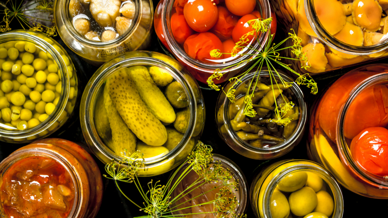 Защо е важно да ядем по-често ферментирали храни?