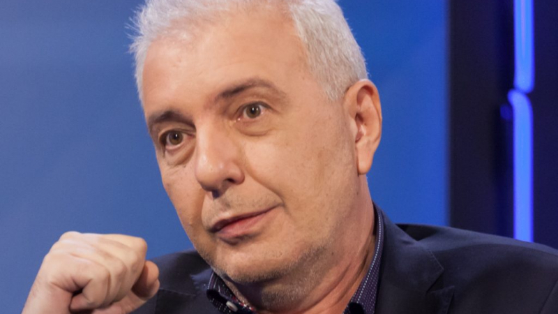 Димитър Недков: Доживяхме - дяволски прочит на Конституцията