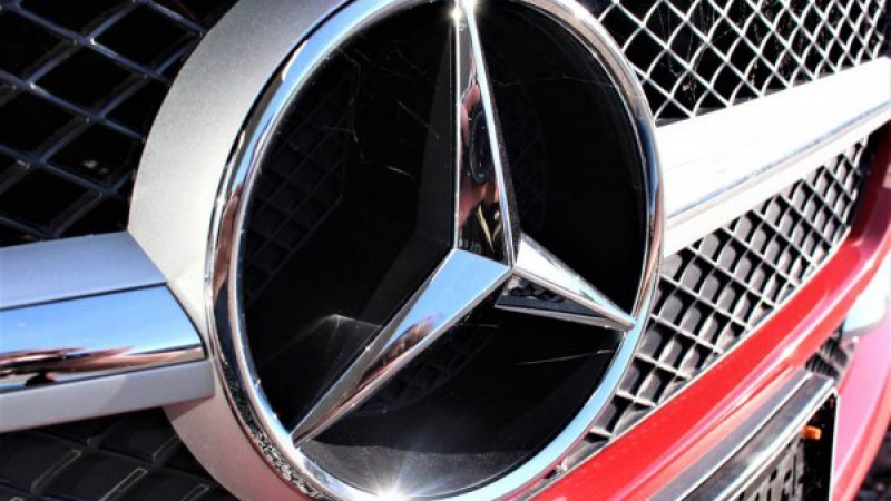 Шпионски СНИМКИ: Очакваният нов Mercedes GLC има революционно шаси СНИМКИ