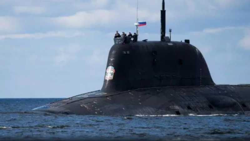 Руската подводница "Новосибирск" ще изпита ракети "Оникс" и "Калибър"