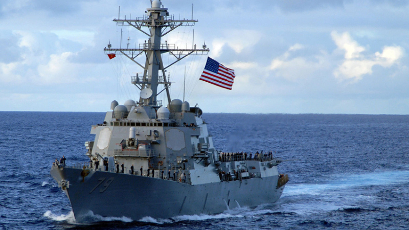 Москва коментира маневрите на американския флот в Черно море